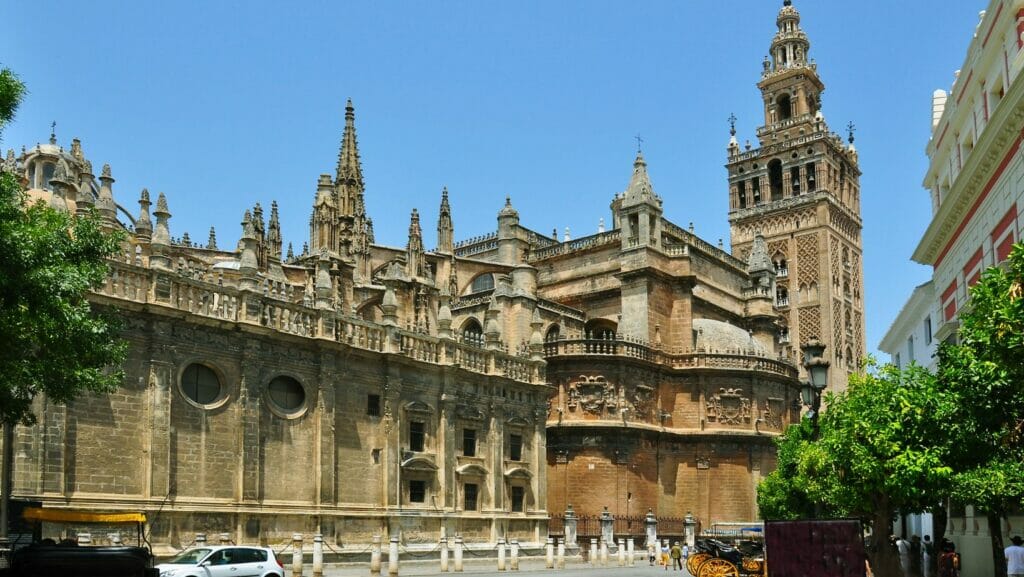 cathedral giralda sevilla