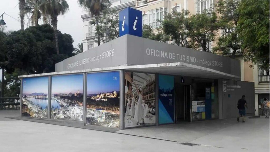 Plaza de la Marina: discover the gateway to the Mediterranean in Malaga 4 Marina Square